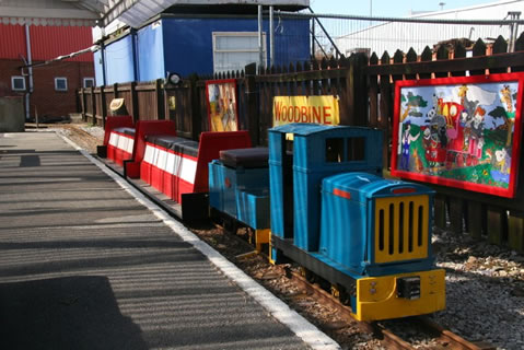 MinatureRailwaySlider2
